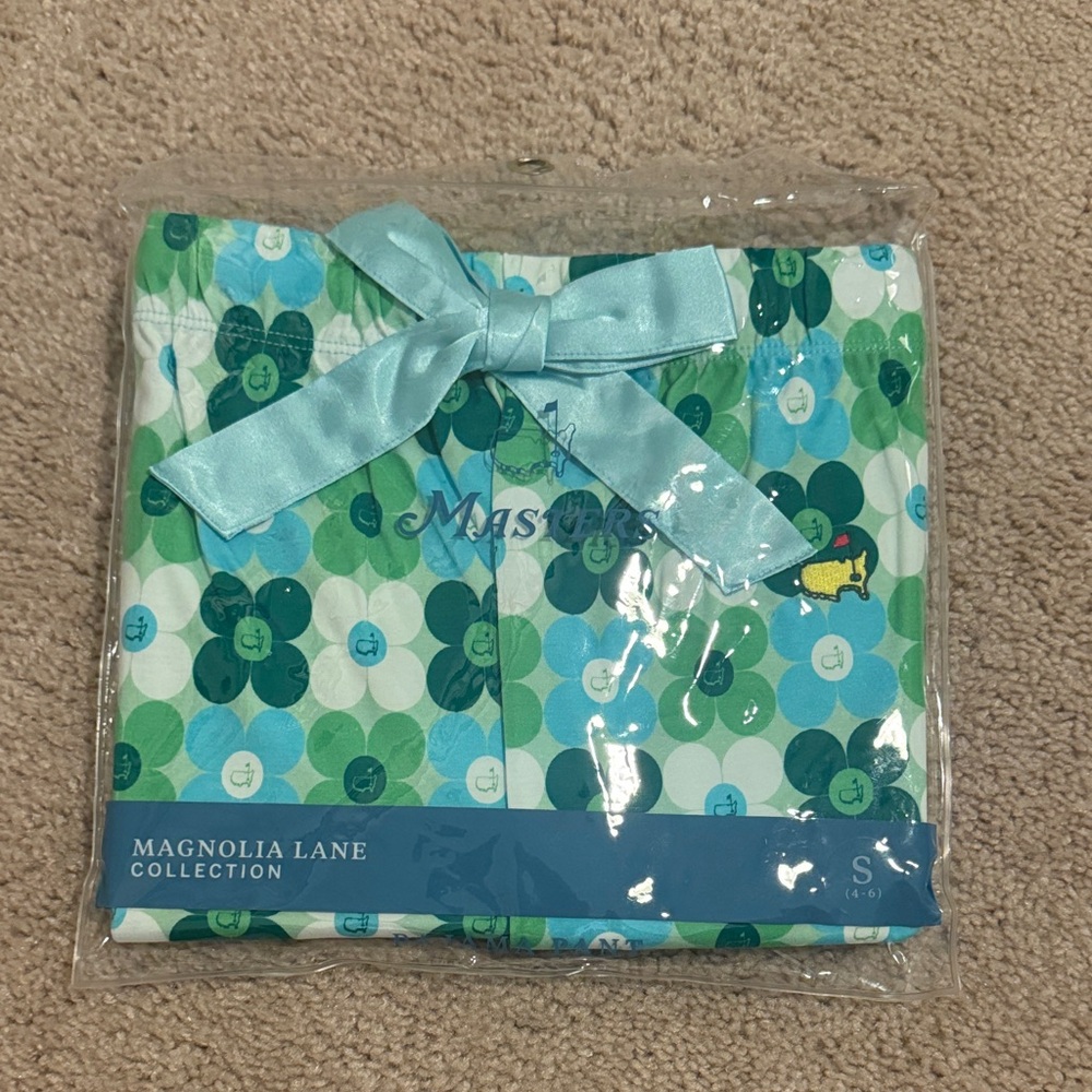 Masters Magnolia Lane Green & Blue Floral Cotton Pajama Set - Small